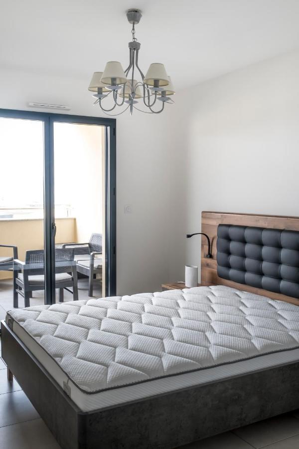 Superbe T2 Climatisé, Proche - Belle Vue Apartamento *